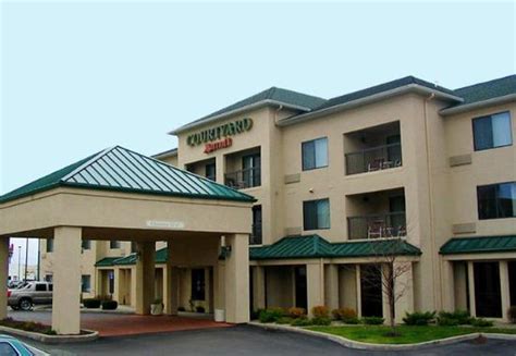 Courtyard by Marriott Dayton North - Hotel Reviews, Deals - Ohio ...