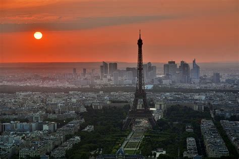 Paris – The City Of Lights – A Brief Guide | Shadows Galore