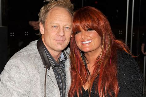 Wynonna Judd’s Husband Loses Left Leg After Motorcycle Accident