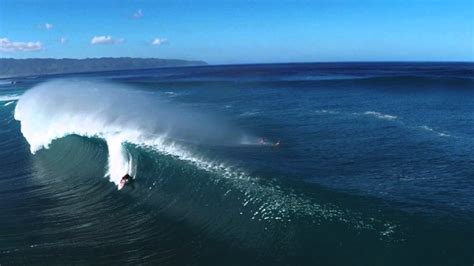 Jamie O'Brien at Pipeline Jan 10th, 2015 | NobodySurf