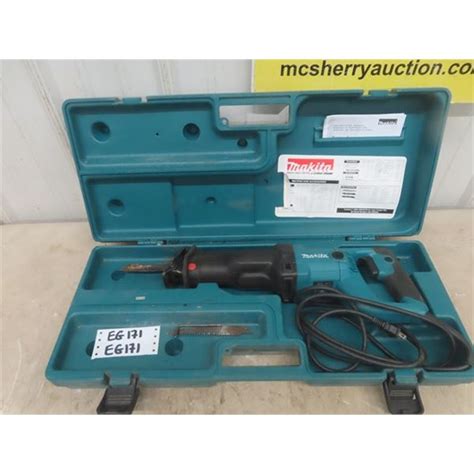 Makita Model JR3050T Electric Reciprocating Saw - McSherry Auction Service Ltd.