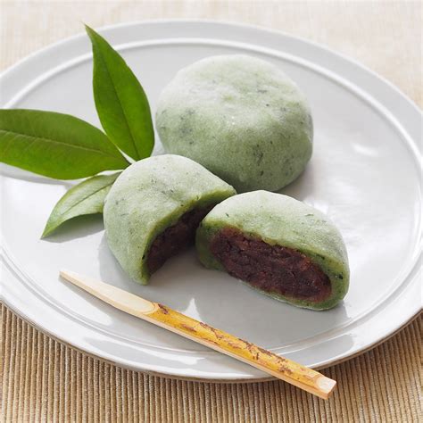 Mochi, the Japanese holiday cake