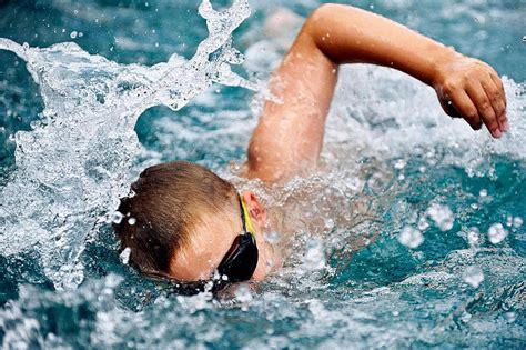 Learn to Swim Freestyle or Front Crawl