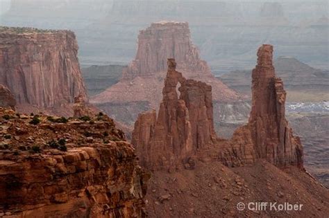 Mesa Arch Sunrise - A Photographers Delight - Apogee Photo Magazine