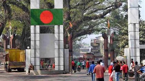 Passenger movement thru Benapole port gets back to normal - Bangladesh Post