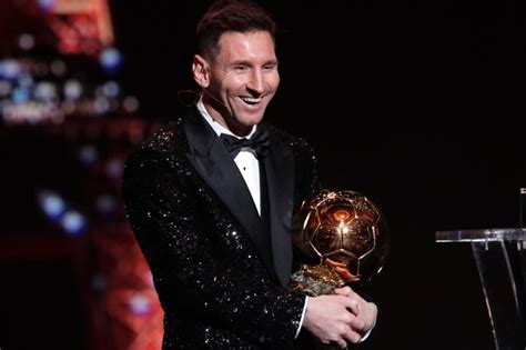 PSG’s Lionel Messi wins seventh Ballon d’Or - Oman 107.1 FM