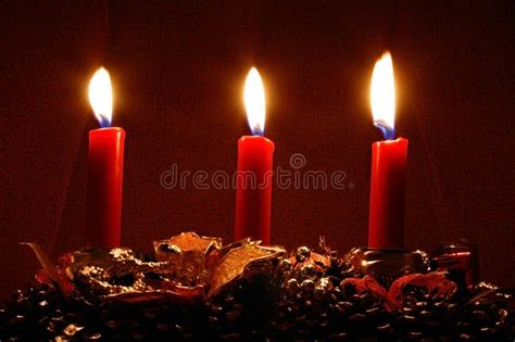 Three Candles Picture. Image: 3982175