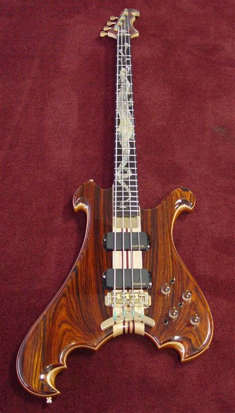 Dragon's Wing bass - full front | Bass guitar, Guitar, Custom guitars