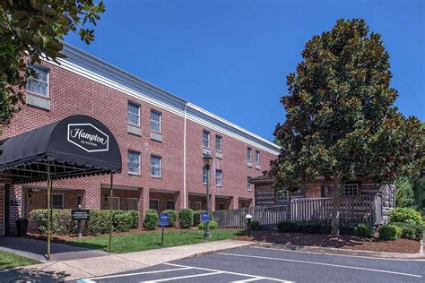 HAMPTON INN LEXINGTON - HISTORIC DISTRICT $100 ($̶1̶0̶6̶) - Updated 2020 Prices & Hotel Reviews ...