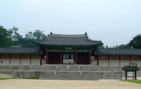 Gyeonghuigung Palace, Seoul | Ticket Price | Timings | Address: TripHobo