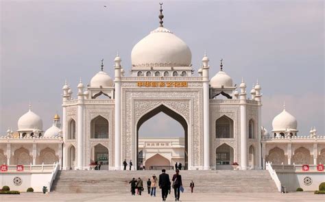 40 Photos of Most Beautiful Mosques Around the World