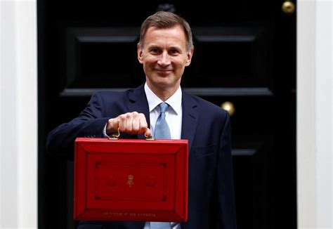 Instant View: UK budget - no recession in 2023; UK assets sink in global market turmoil | Reuters