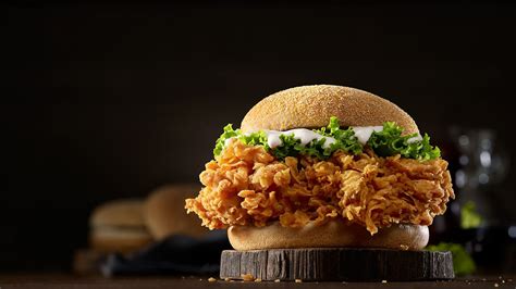 KFC Zinger Burgers on Behance | Chicken broast recipe, Food drink ...