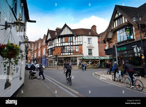 Lyndhurst new forest hi-res stock photography and images - Alamy