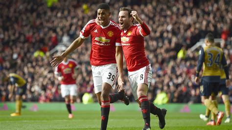 Marcus Rashford scores two goals against Arsenal on Premier League ...