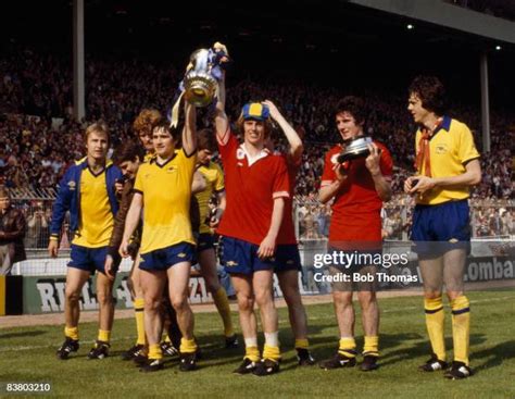 Pat Rice Arsenal Photos and Premium High Res Pictures - Getty Images