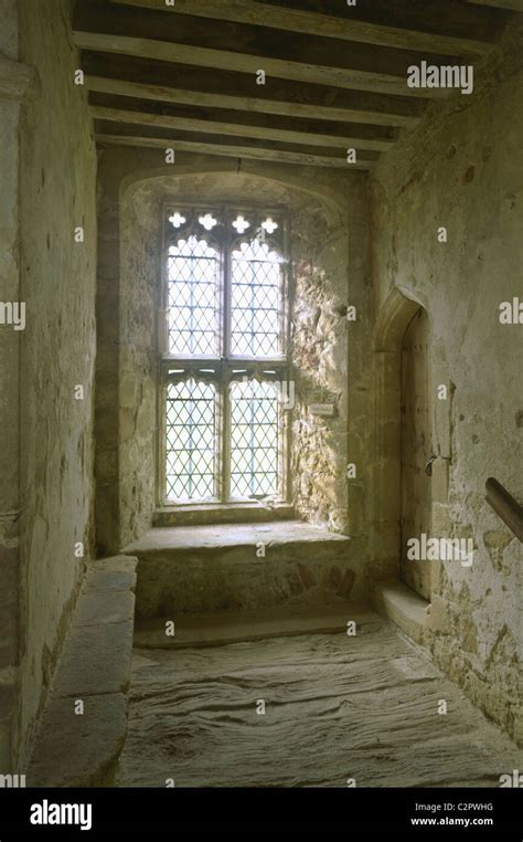 Refectory medieval monks hi-res stock photography and images - Alamy