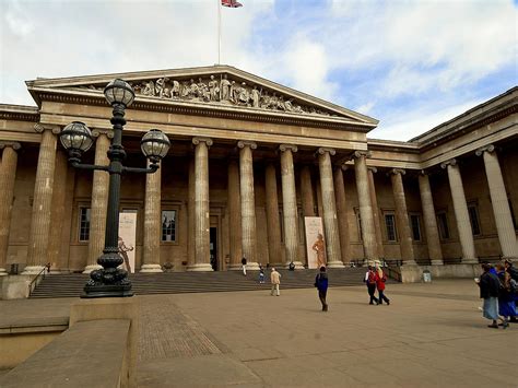 File:British museum entrance.jpg - Wikimedia Commons