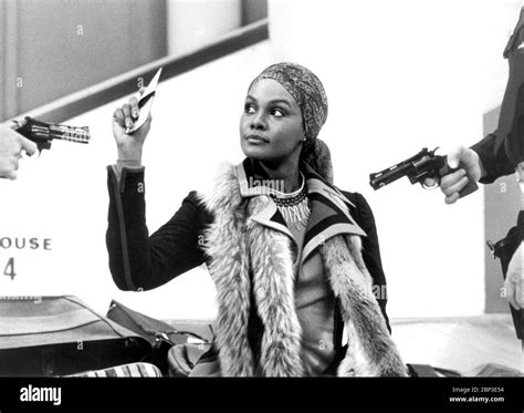 Cleopatra jones 1973 tamara dobson hi-res stock photography and images - Alamy