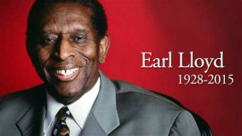 Race pioneer Earl Lloyd hailed as NBA 'patriarch'