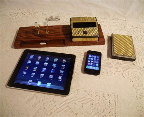 Wooden iPhone/ iPad Docking Station with Hard Drive Bay | Gadgetsin