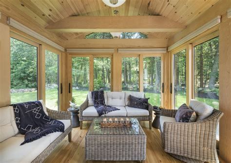 Explore the Benefits of a Four-Season Sunroom | Feinmann