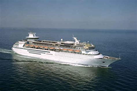 Monarch of the Seas | Royal caribbean international, Cruise vacation ...