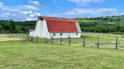 Sky Meadows State Park: A Pastoral Gem in Delaplane