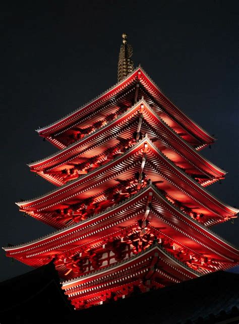 Asakusa Shrine in Asakusa, Taitō, Präfektur Tokio, Japan | Odd Stuff ...