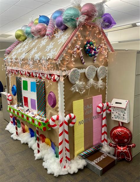 Cubicle Gingerbread House for Office Holiday Decorating Contest