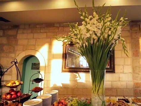 Mount Zion Hotel Jerusalem | Best Rates & Rating - GoJerusalem.com