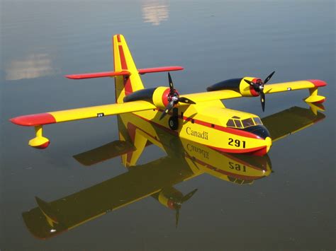 CANADAIR CL-215 - PAF-Flugmodelle