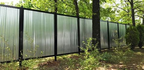 Corrugated Metal Fence: The Complete DIY Guide | Fence design ...