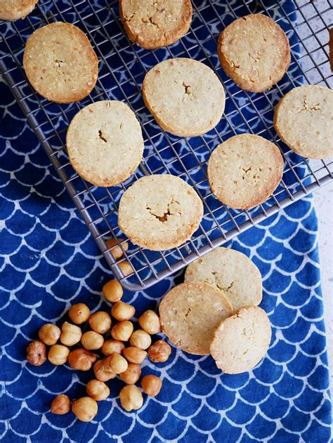 Thermomix recipe: Hazelnut and Blue Cheese Shortbread | Tenina.com