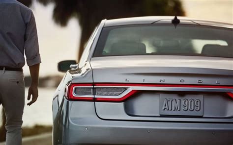 Lincoln Continental Black Label 2020 | SUV Drive