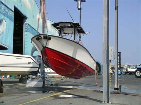 How to Prep a Fiberglass Boat for Paint | BoatLIFE