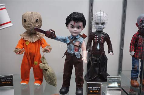 SDCC 2016 - Mezco Horror Collectibles - The Toyark - News