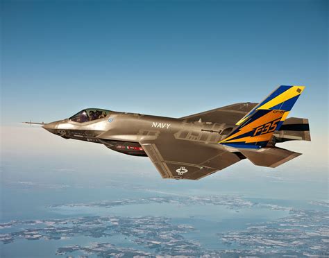 United States Naval Aircraft: F-35C Lightning II