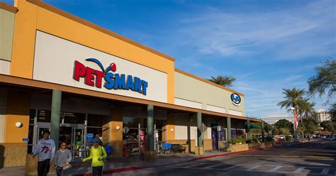 PetSmart agrees to be sold for $8.7 billion