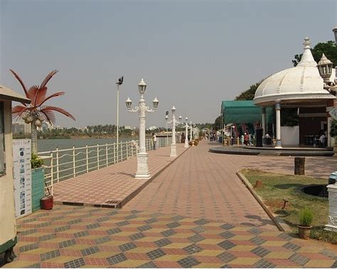 Lumbini Gardens, Bangalore - Timings, Boating, Best Time to Visit