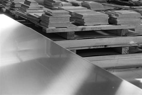 304 Stainless Steel Plate and Sheet | TCI Precision Metals