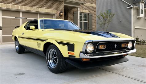 1971 Ford Mustang Mach 1: Grabber Yellow, 351 Windsor - 4bbl., 4-speed manual transmission, ram ...