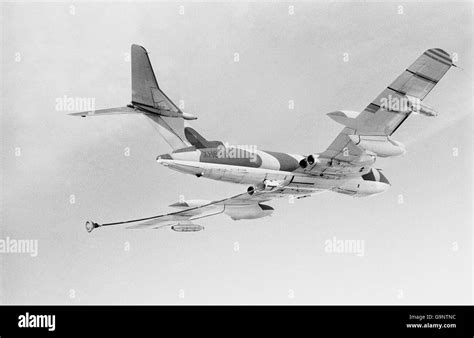 Falklands War - Victor tanker aircraft Stock Photo: 109274520 - Alamy