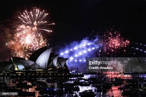 5,442 New Years Eve In Australia Stock Photos, High-Res Pictures, and ...