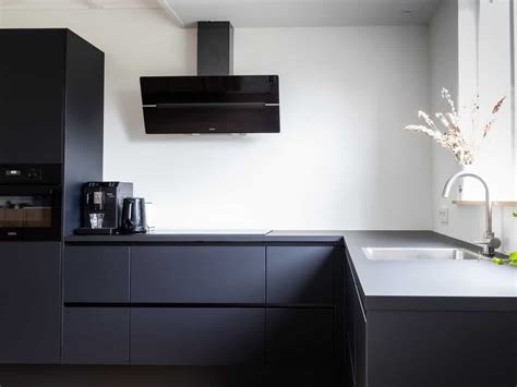 Improve Your Kitchen with Black Kitchen Cabinets - Craftsmill