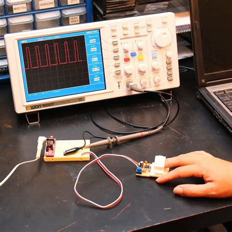 Use an Oscilloscope to See Your Pulse | Make: