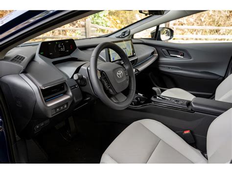 2024 Prius Le Interior Review - Ambur Helaine