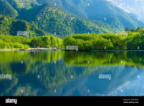 Taisho Pond in Kamikochi Stock Photo - Alamy