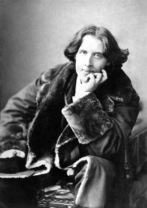 Top 5 facts about Oscar Wilde - Discover Walks Blog