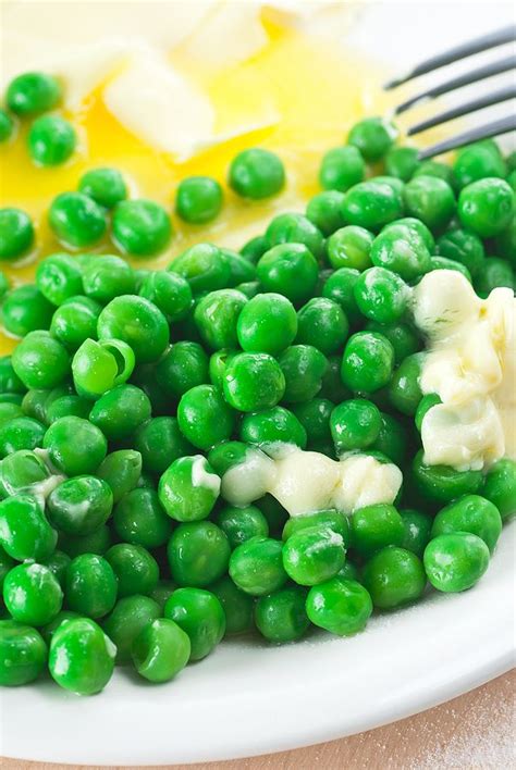 How to Prepare Spring Peas with No Recipe - Harvest to Table | How to cook peas, Green peas ...